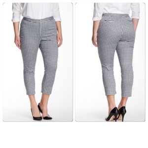 🎉 HP 🎉  Amanda & Chelsea Gingham Pants